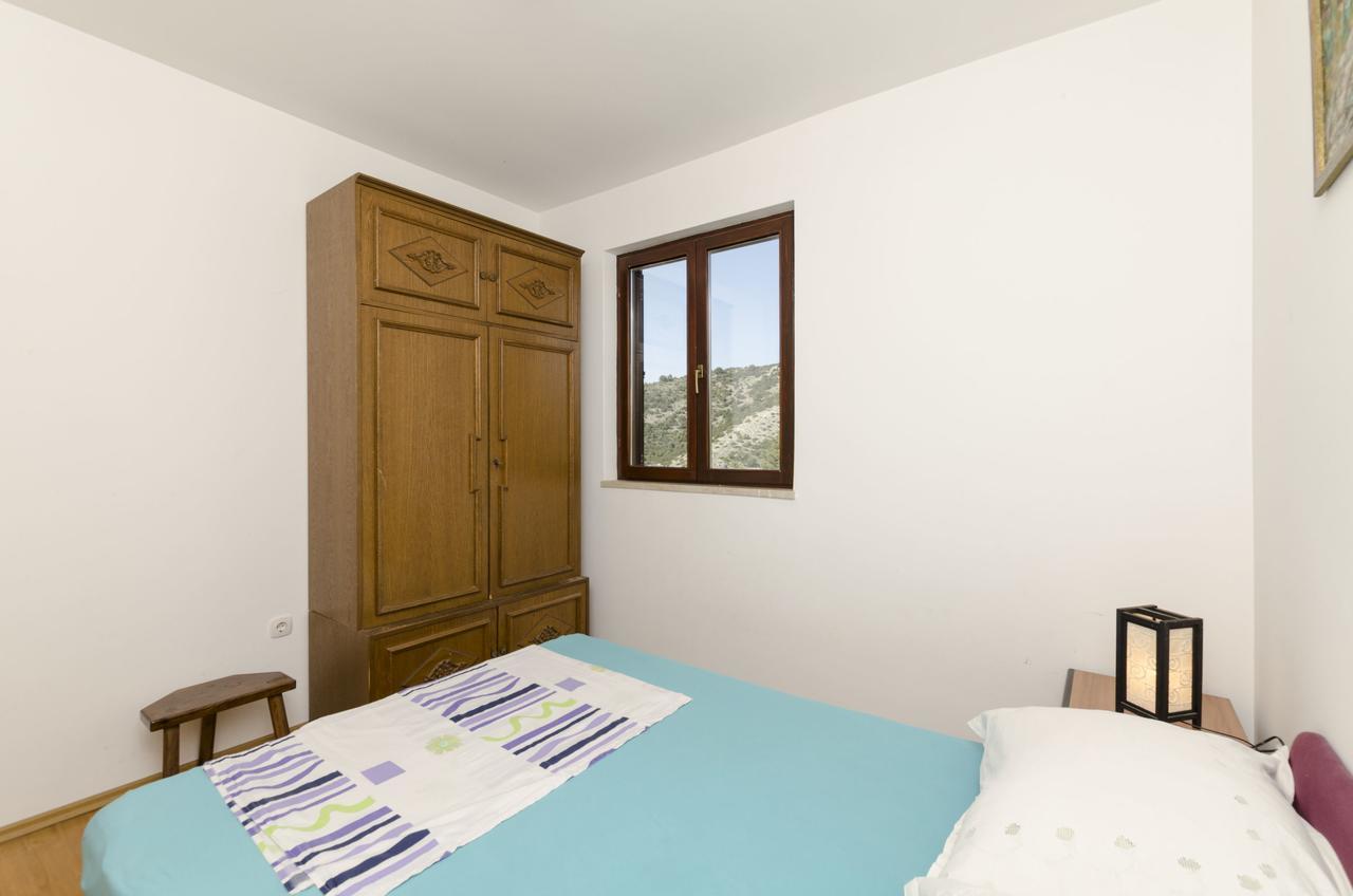 Apartments Ante Vinišće المظهر الخارجي الصورة